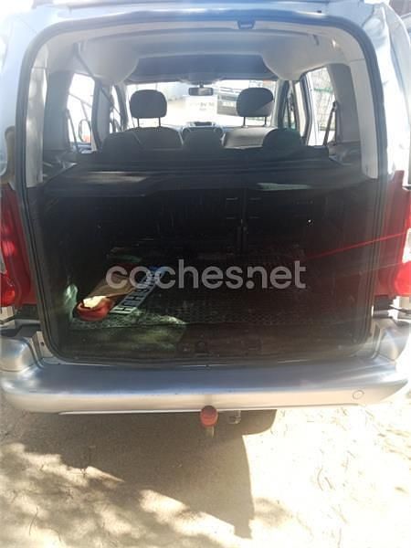 Usado Citroën Berlingo 110 CV (80 kW) 2012 Gris / plata Monovolumen