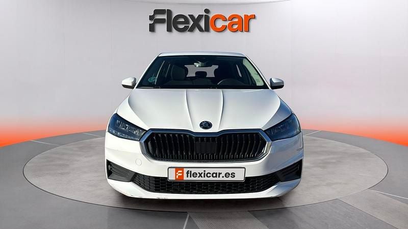 Usado Skoda Fabia Ambition 95 CV (69 kW) 2022 Blanco Utilitario