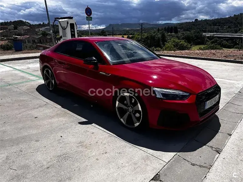 Usado Audi A5 Premium 204 CV (150 kW) 2023 Rojo Coupe