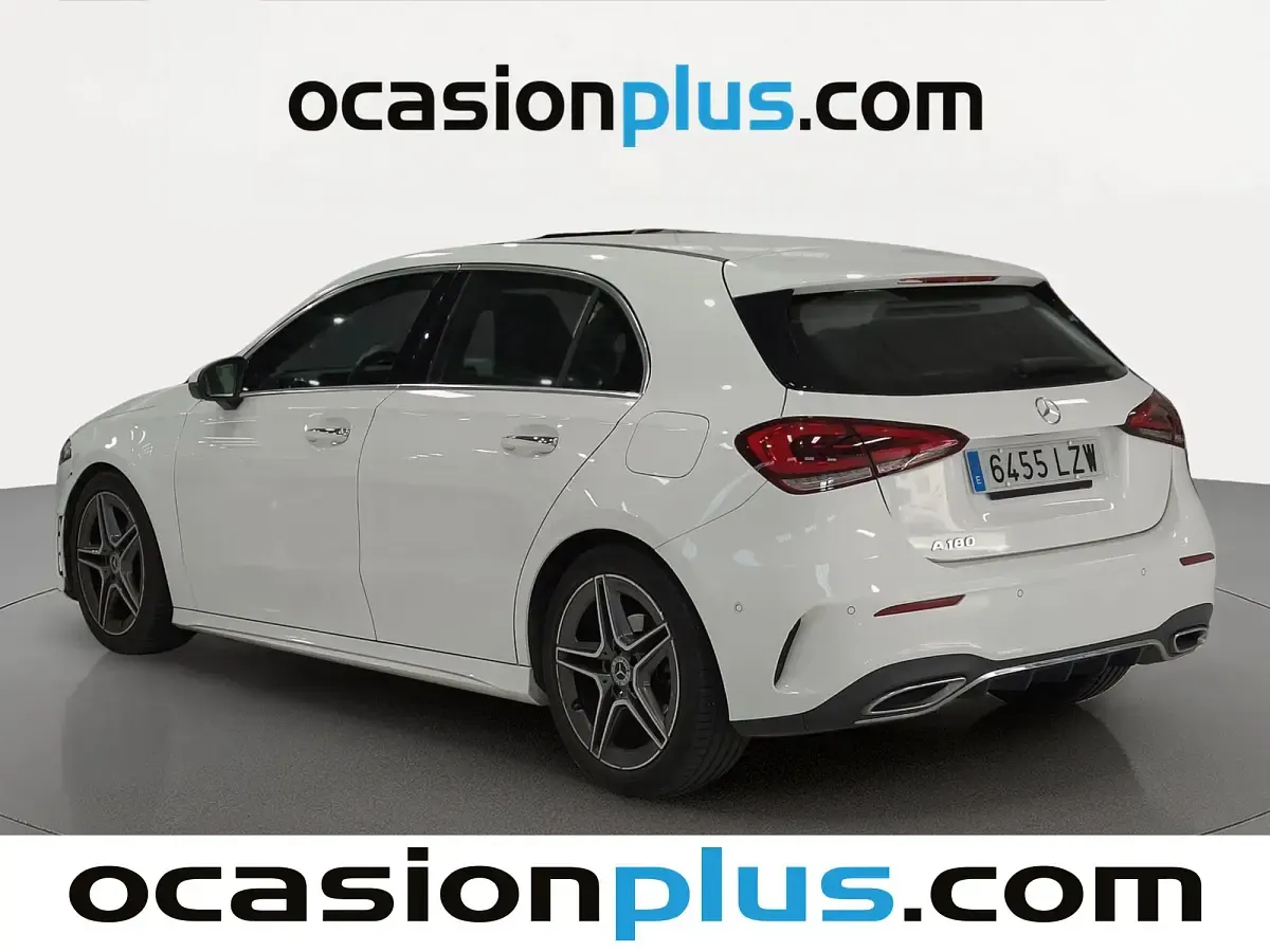 Usado Mercedes A180 AMG 136 CV (100 kW) 2022 Blanco Utilitario