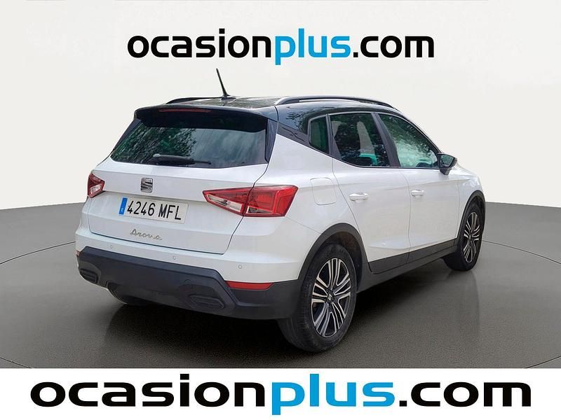 Usado Seat Arona Style 110 HP (80 kW) 2023 Branco SUV