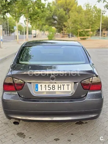 Usado BMW 320 163 CV (119 kW) 2005 Gris / plata Berlina