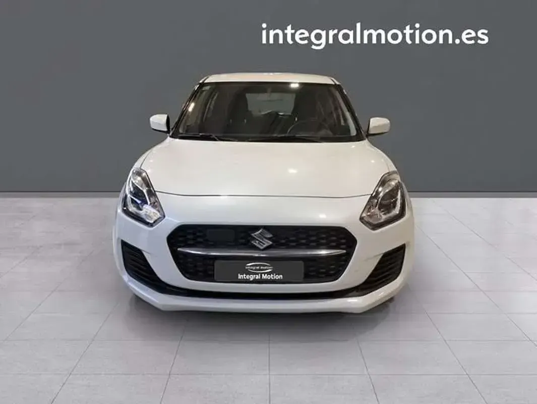 Usado Suzuki Swift GLX 90 CV (66 kW) 2021 Blanco Utilitario