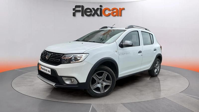 Usado Dacia Sandero Essentiel 101 CV (74 kW) 2020 Blanco Utilitario