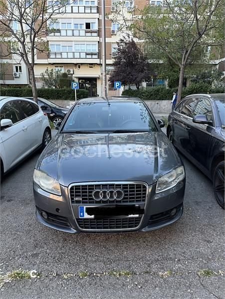 Usado Audi A4 S-Line 130 CV (95 kW) 2007 Gris / plata Berlina