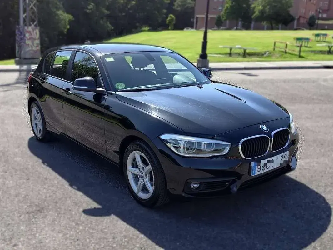 Usado BMW 116 150 CV (110 kW) 2016 Negro Utilitario