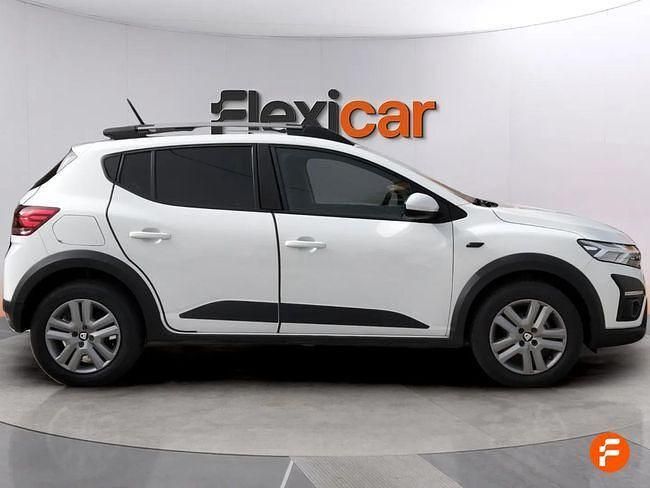 Usado Dacia Sandero Essentiel 73 CV (53 kW) 2021 Blanco
