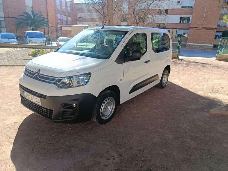 Blanco Usado 2019 Citroën Berlingo Feel Monovolumen | 14.400 € (Precio justo) - Imagen 1/4