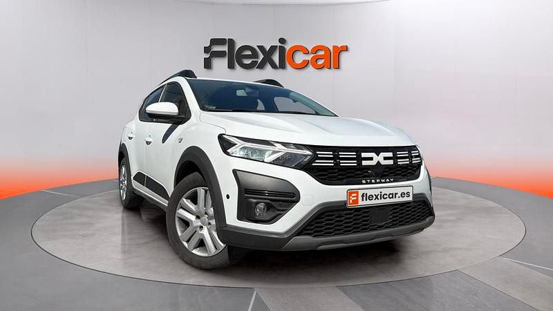 Occasion Dacia Sandero Expression 91 ch (66 kW) 2023 Blanc Berline