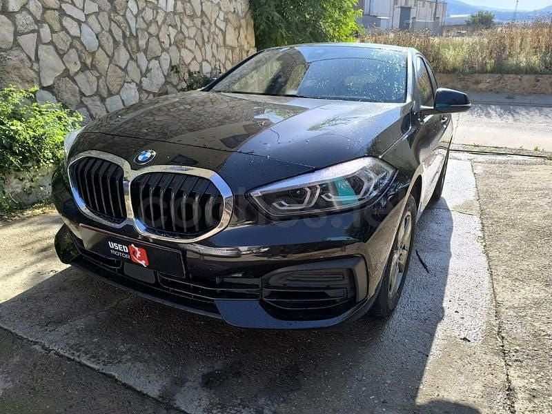 Usado BMW 116 Comfort Edition 116 CV (85 kW) 2023 Negro Utilitario