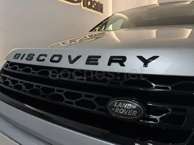 Usado Land Rover Discovery Sport Basis 150 CV (110 kW) 2020 Plata SUV