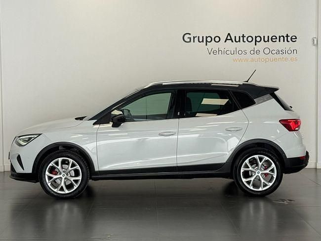 Usado Seat Arona FR 150 CV (110 kW) 2023 Blanco SUV