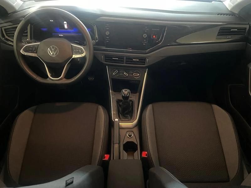 Usado VW Polo Life 95 CV (69 kW) 2024 Azul Utilitario