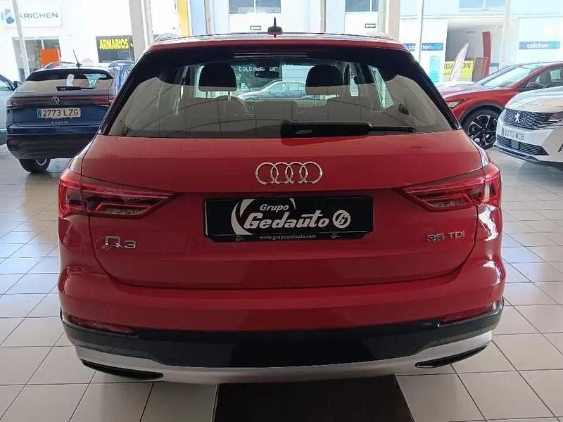 Usado Audi Q3 Advanced Plus 150 HP (110 kW) 2022 Vermelho SUV
