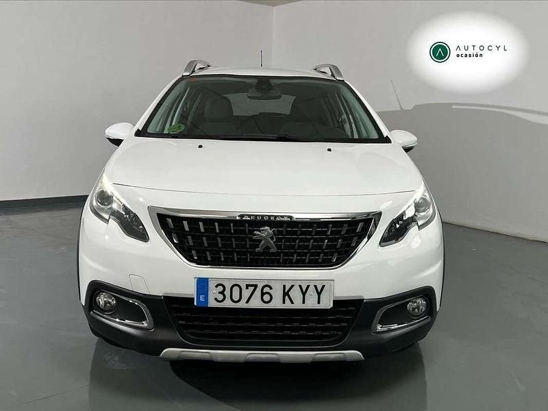 Usado Peugeot 2008 Allure 99 CV (72 kW) 2019 Blanco SUV