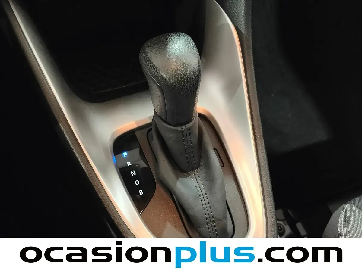 Usado Toyota Yaris Active 116 CV (85 kW) 2022 Utilitario