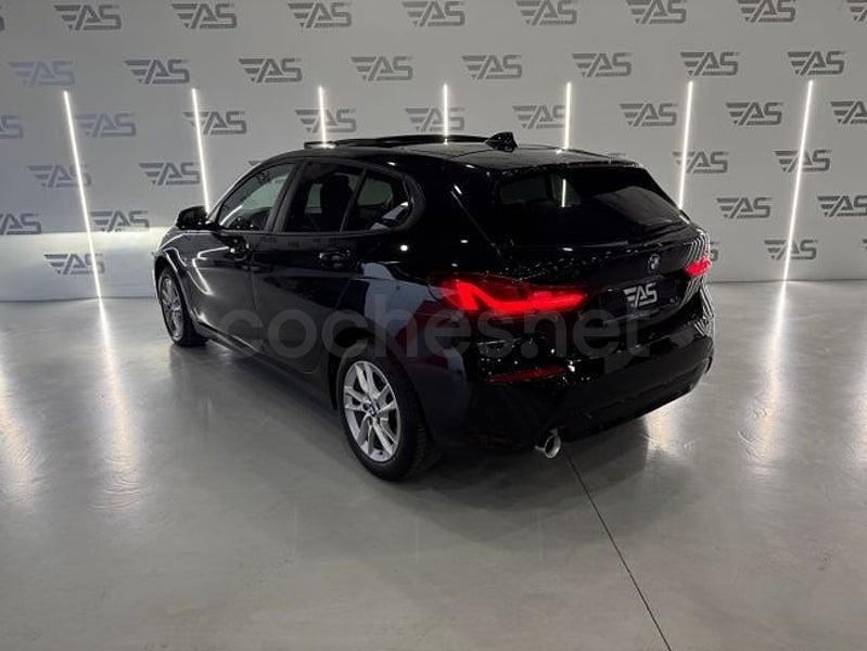 Usado BMW 118 136 CV (100 kW) 2021 Negro Utilitario
