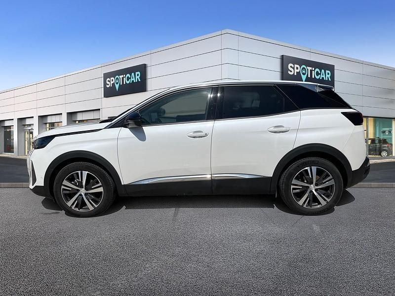 Usado Peugeot 3008 Allure 130 CV (95 kW) 2023 Blanco SUV