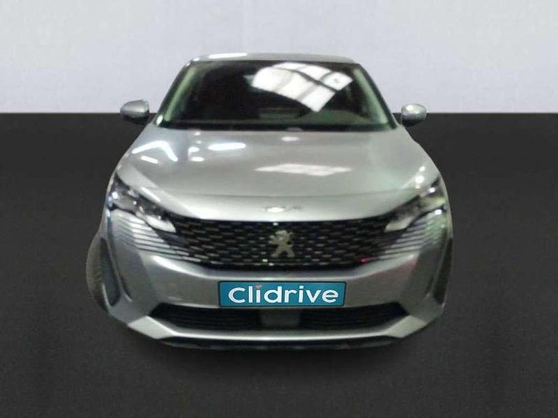 Usado Peugeot 3008 Active 131 CV (96 kW) 2021 Gris SUV