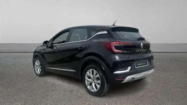Usado Renault Captur Zen 95 CV (69 kW) 2020 Negro SUV