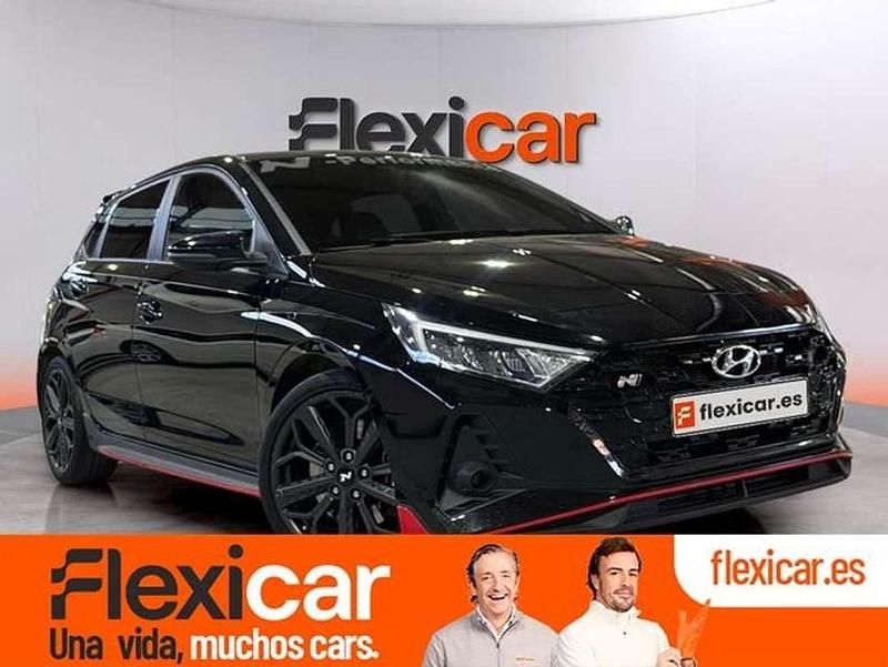 Usado Hyundai i20 204 CV (150 kW) 2023 Negro Utilitario