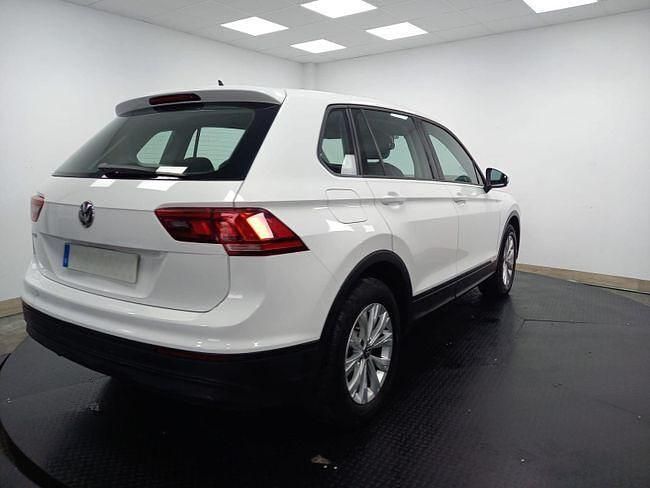Usado VW Tiguan Edition 151 CV (111 kW) 2020 Blanco SUV