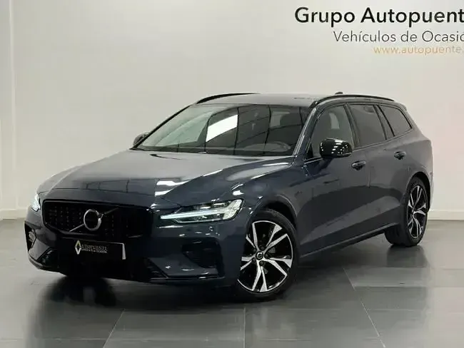 Usado Volvo V60 Plus 197 CV (144 kW) 2023 Azul Familiar