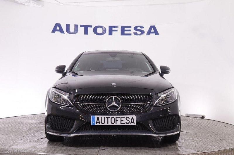 Usado Mercedes C220 AMG line 170 CV (125 kW) 2016 Negro Coupe