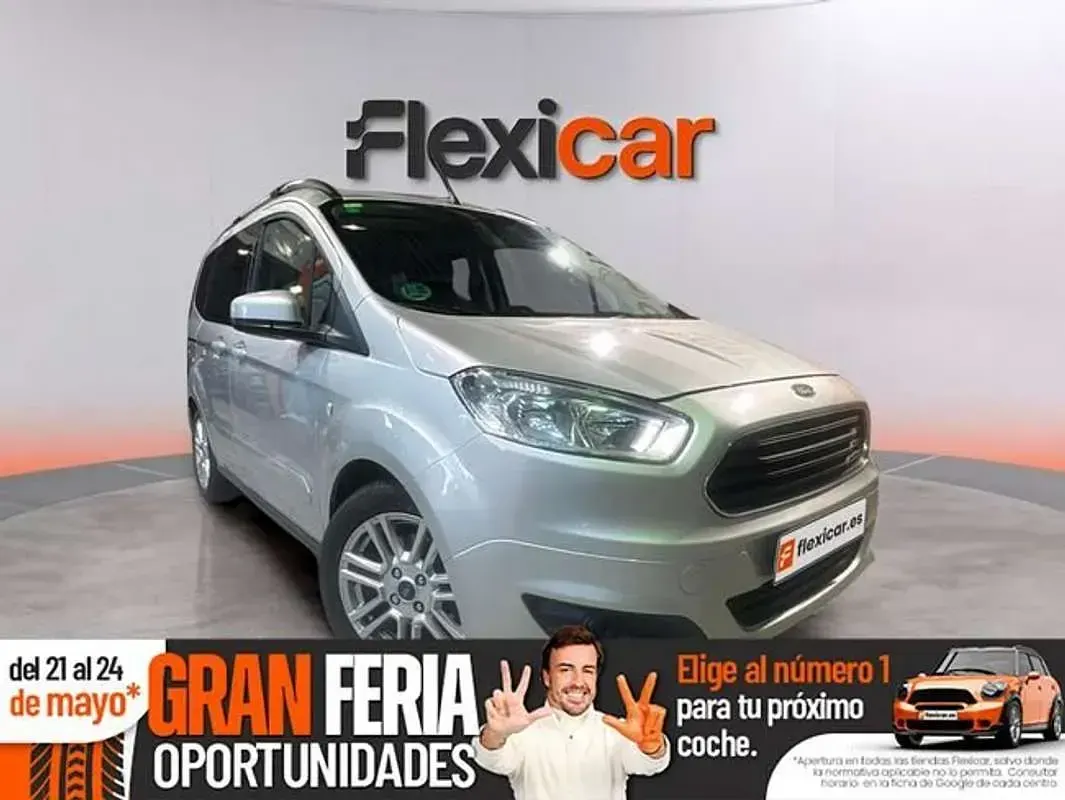 Usado Ford Tourneo Courier Titanium 102 CV (75 kW) 2016 Monovolumen