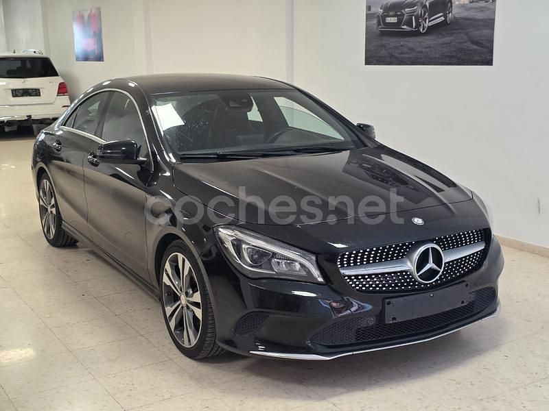 Negro Usado 2017 Mercedes CLA200 Berlina | 16.990 € (Precio justo) - Imagen 1/4