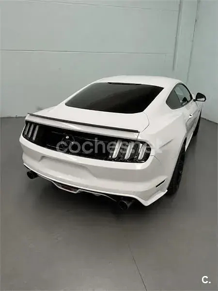 Usado Ford Mustang GT 418 CV (307 kW) 2016 Blanco Coupe