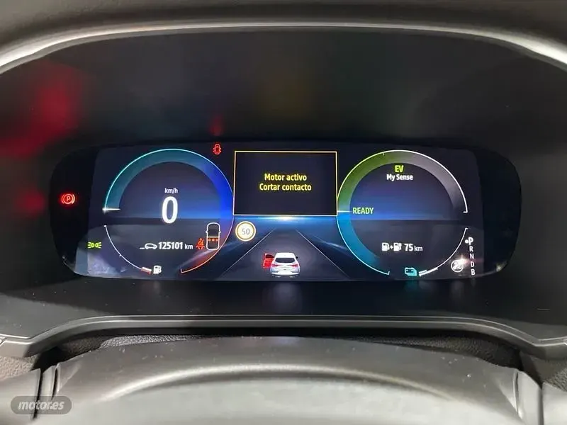 Usado Renault Mégane IV Zen 160 CV (117 kW) 2021 Gris Berlina