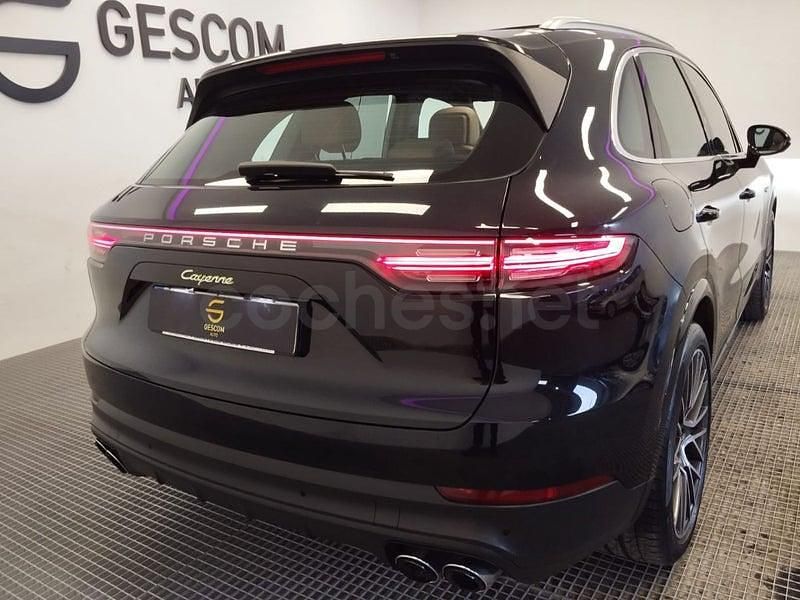 Usado Porsche Cayenne 462 CV (339 kW) 2020 Negro SUV