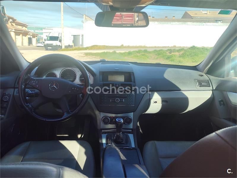 Usado Mercedes C220 Avantgarde 170 CV (125 kW) 2008 Verde Berlina