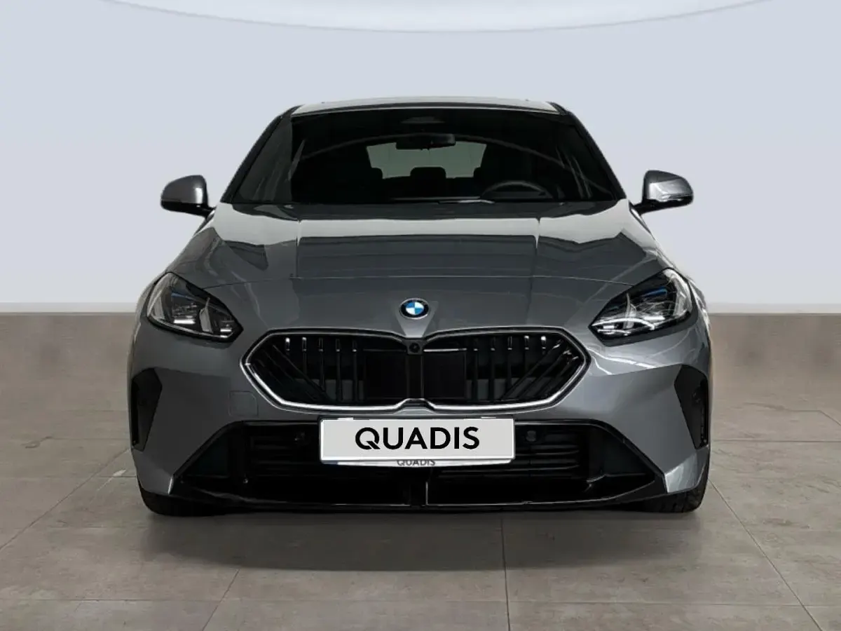 Nuevo BMW 120 Comfort Edition 163 CV (119 kW) 2026 Gris Utilitario