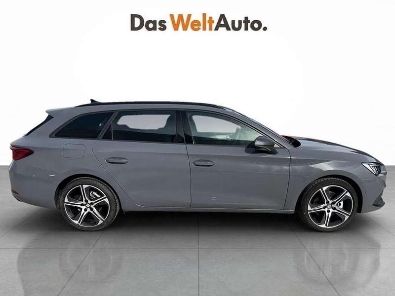 Usado Seat Leon ST FR 150 CV (110 kW) 2025 Gris Familiar