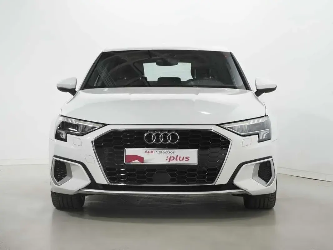 Usado Audi A3 Sportback Advanced 116 CV (85 kW) 2023 Blanco Utilitario