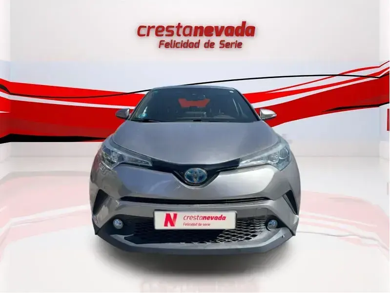 Usado Toyota C-HR Advance 122 CV (89 kW) 2019 Gris / plata SUV