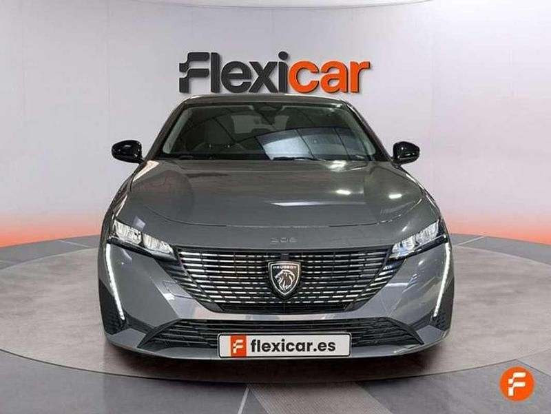 Usado Peugeot 308 Allure 131 CV (96 kW) 2024 Gris Utilitario
