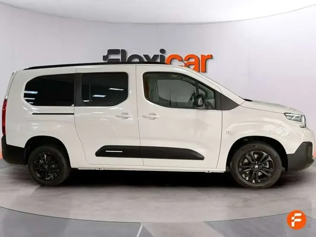 Usado Citroën Berlingo 131 CV (96 kW) 2024 Blanco Monovolumen