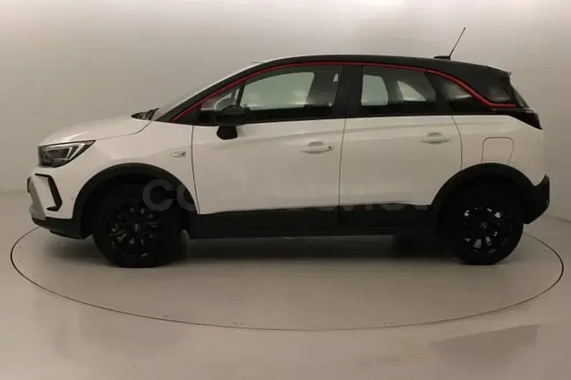 Usado Opel Crossland X GS Line 110 CV (80 kW) 2021 Blanco SUV