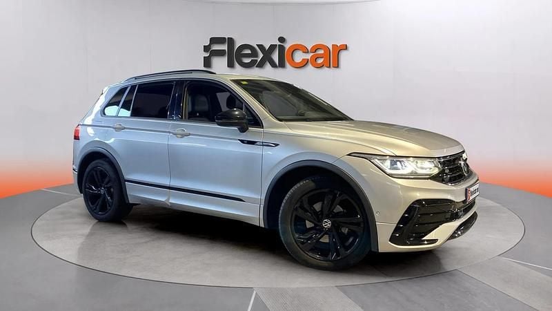 Usado VW Tiguan R-line 150 CV (110 kW) 2020 Gris SUV