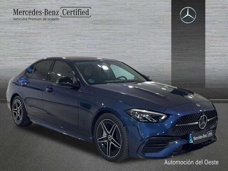 Usado Mercedes C200 AMG line 165 CV (121 kW) 2024 Azul Berlina