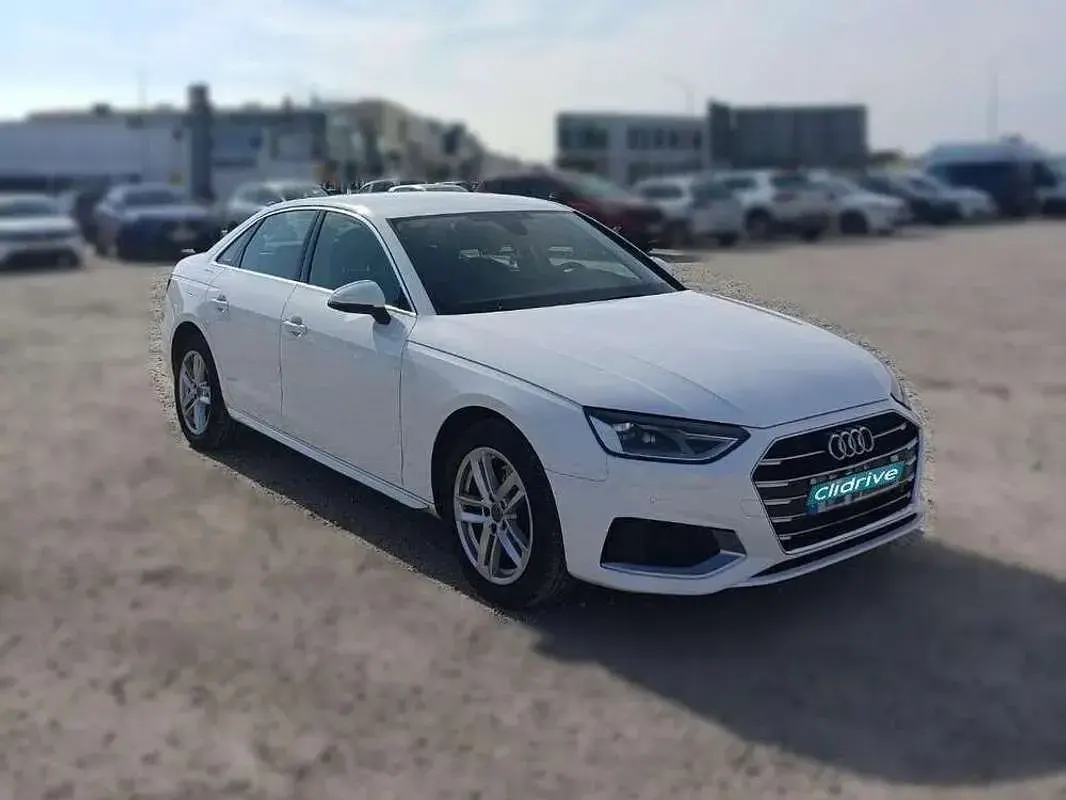 Usado Audi A4 Advanced Plus 163 CV (119 kW) 2020 Blanco Berlina