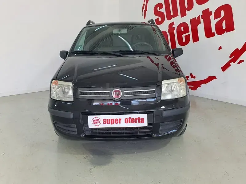 Usado Fiat Panda Dynamic 60 CV (44 kW) 2010 Negro Utilitario