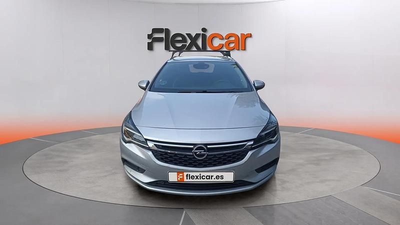 Usado Opel Astra Business 136 CV (100 kW) 2017 Gris Familiar