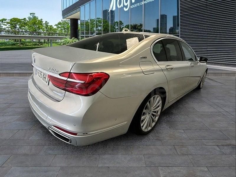 Occasion BMW 740 iPerformance 326 ch (239 kW) 2018 Gris Berline