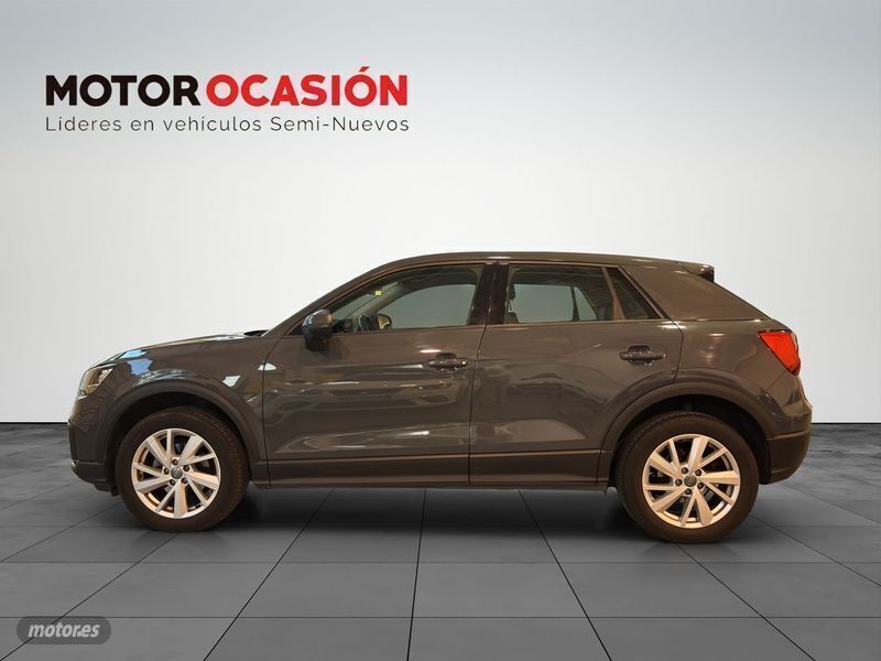 Usado Audi Q2 Advanced Plus 149 CV (109 kW) 2020 Gris SUV
