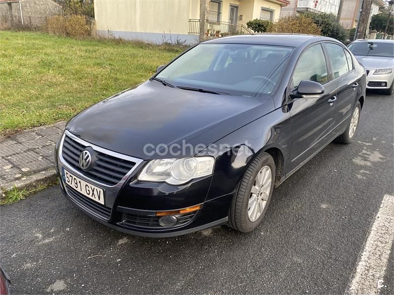 Usado VW Passat Edition 140 CV (102 kW) 2010 Negro Berlina