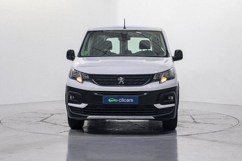 Usado Peugeot Rifter Active 100 CV (73 kW) 2022 Blanco Monovolumen